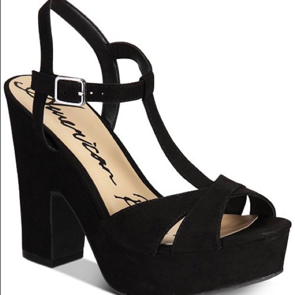 Black Platform Wedge
